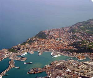 Ancona Lufthavn billeje - sammenlign priser på lejebiler i Italien