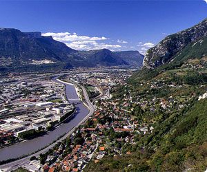 Billig billeje Grenoble - Frankrig skiferie i udlejningsbil