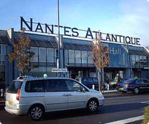 Billeje Nantes Lufthavn - sammenlign biludlejningsselskaber i Frankrig